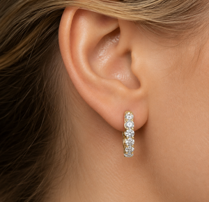 18K Yellow Gold Lab Grown Diamond Inside Out Huggie <b>Hoop</b> <b>Earrings</b> Graduated Round Diamond Anniversary <b>Earring</b> OEM ODM Factory - Product Image 2