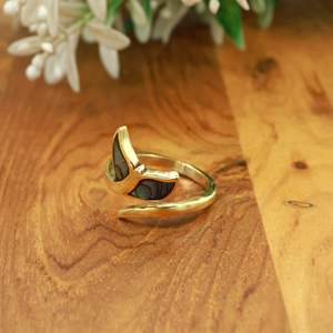 Handmade Brass Whale Tail Ring Wholesale, <b>Abalone</b> <b>Shell</b> Inlay Ring, Mermaid Tail Adjustable Ring, Ocean Nature Jewelry - Product Image 4