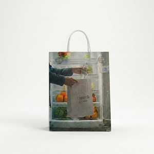 Sac cadeau en papier kraft blanc de qualité supérieure Iceman 120 g/m² avec poignée torsadée résistant à la graisse - Product Image 2