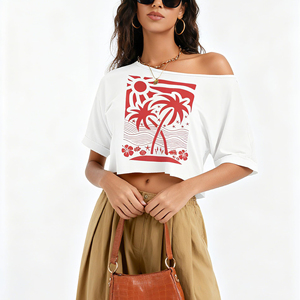 เสื้อยืดกราฟิกแบบครอปสำหรับผู้หญิง แขนเสื้อแบบแร็กแลน ผ้าฝ้าย เสื้อยืดครอปพิมพ์โลโก้ตามสั่ง คอวี แขนสั้น - Product Image 2