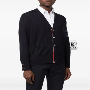 Cardigan en Cachemire Haut de Gamme pour Homme 2025 – Design Tricoté Doux et Moderne pour le Quotidien - Product Image 6