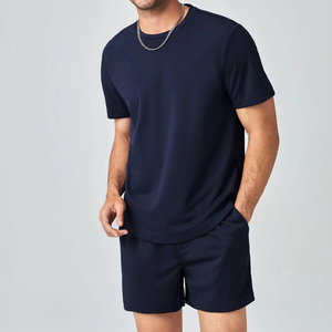 Ensemble confortable de t-shirt et short 2 pièces pour hommes, streetwear, couleur et impression personnalisées, vêtements d'été pour hommes, t-shirt et short en coton - Product Image 1