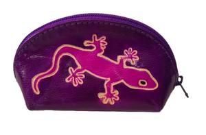 Pochette cosmétique semi-circulaire carrée en cuir artisanal imprimé Lowell pour souvenir - Product Image 3