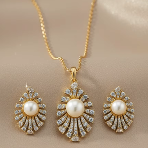 Conjunto de dos piezas de perlas de agua dulce y también se puede hacer como broche. Conjunto de joyería de perlas chapadas en oro. Fabricante mayorista de conjuntos de perlas. - Product Image 4