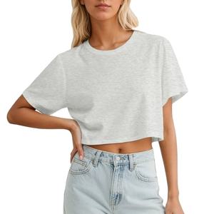 Camiseta Corta para Mujer OEM, Personalizada con Estampado, Corte Ajustado, Manga Corta, Tela Suave de Algodón, Súper Cómoda - Product Image 3