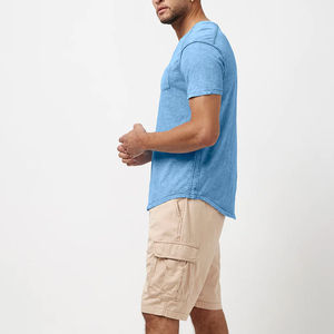 เสื้อยืดสตรีทแวร์ผู้ชายแบบย้อมสีเอซิด น้ำหนักเบา 200 GSM ผ้าฝ้าย 100% พิมพ์ลายซิลค์สกรีน แฟชั่นและลำลอง - Product Image 4