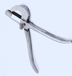 เครื่องมือผ่าตัดสุนัขแบบใช้มือ ยี่ห้อ Silver Frank Emasculator ขนาด 8 นิ้ว ทำจากสแตนเลสสตีล ใช้ซ้ำได้ สำหรับการผ่าตัดแบบ Double Crush - Product Image 4