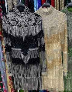 Robe de soirée de luxe brodée à la main avec manches cape, robe longue de créateur, vente en gros d'usine - Product Image 3