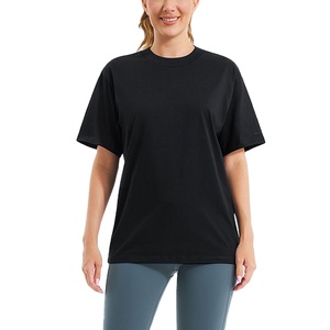 T-shirt pour femmes de haute qualité à manches courtes d'été 100% coton personnalisé T-shirt surdimensionné pour femmes imprimé dessin animé de BD - Product Image 1