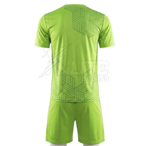 Nuevo Conjunto de Entrenamiento de Fútbol para Adultos, Tallas Grandes, Camiseta y Pantalones Cortos a Juego, 100% Poliéster, Transpirable, Absorbe la Humedad, Personalizable para Equipos - Product Image 3