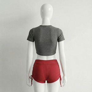 Ensemble deux pièces pour femme : haut court côtelé à manches courtes et short froncé à cordon de serrage - Product Image 2