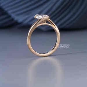 Luxury S925 <b>Silver</b> Pear Cut Moissanite <b>Solitaire</b> <b>Ring</b> for Women 1.05 CT VS EF Quality One Stone Teardrop Shape Jewelry Gift - Product Image 3