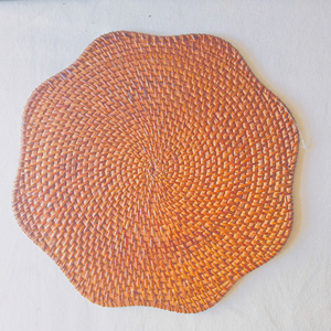 Assiette de Présentation Faite à la Main de Haute Qualité en Bambou Écologique, Design Bohème, Prix de Gros - Product Image 2