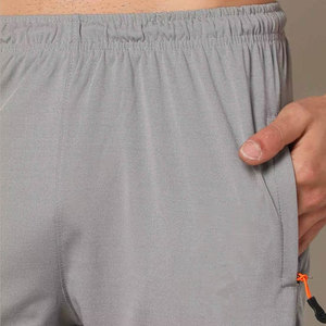 Survêtement durable et léger pour homme, idéal pour un style de vie actif, avec une coupe confortable pour une utilisation toute la journée - Product Image 5