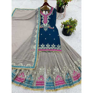 Mono de Fiesta con Bordado Pesado de Diseñador, Top-Plazzo y Dupatta para Ocasiones Elegantes - Product Image 3