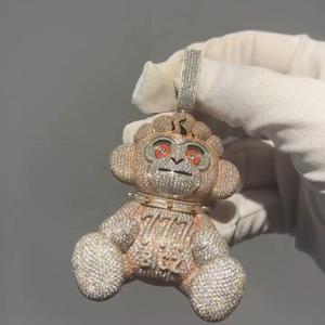 ซื้อจี้การ์ตูนมอยส์ซาไนต์แบบกำหนดเอง ชุบเงินแท้ 925 เครื่องประดับฮิปฮอปสำหรับผู้ชายสุดหรู Krishnavii KP 235 ออนไลน์ อินเดีย - Product Image 1