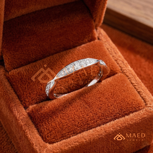 Luxury 10K/14K/18K Silver <b>Diamond</b> Wedding <b>Ring</b> Alternating Baguette and Round <b>Diamond</b> <b>Ring</b> | Lab Grown <b>Diamond</b> Anniversary <b>Ring</b> - Product Image 3