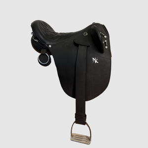 Selle d'équitation australienne en cuir de haute qualité, selle de dressage en bois confortable, équipement équestre pour l'exportation - Product Image 1