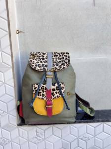 Mochila de Cuero Reciclado de Nuevo Diseño, Elegante Estampado de Leopardo, Bolsas Escolares Unisex Multiusos, Bolsas de Nuevo Diseño al por Mayor - Product Image 4