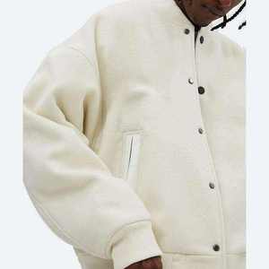 Blouson Bomber Varsity Brodé Personnalisé pour Homme, en Laine Hiver, Col Montant, Coupe Droite - Product Image 3