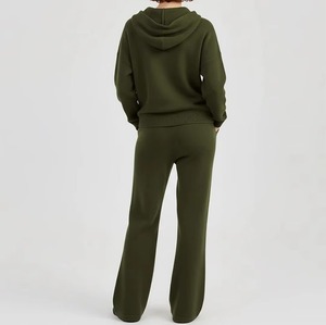 Survêtements unisexes en polyester de haute qualité pour femmes enceintes, style décontracté uni, légers, personnalisables, vente en gros, coupe ample - Product Image 4
