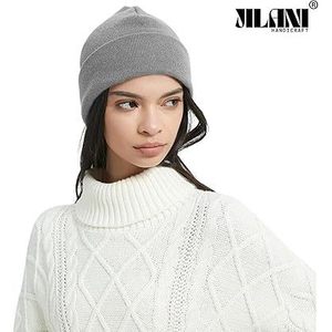 Bonnet en tricot isolant gris clair pour femme Jilani Handicraft avec du duvet - Product Image 2
