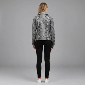 Chaqueta de cuero con estampado de serpiente para hombre, cuello vuelto, cremallera, estilo motero, alta calidad, logotipo personalizado, cuello alto, parte delantera de cuero - Product Image 3