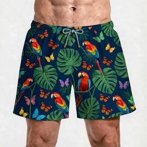 Bañadores de hombre con estampado tropical de loros y mariposas, de secado rápido, cintura media, con cordón, pantalones cortos informales, 100% poliéster tejido. - Product Image 1