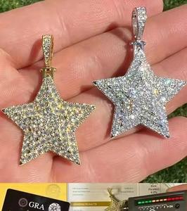 Collier Pendentif de Luxe Plaqué Or 18K de Qualité Supérieure, Diamant Moissanite Taille Brillant, Sertissage Canal, Style Hip Hop Bling pour Soirée - Product Image 1