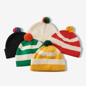 Bonnet unisexe rayé avec pompon, bonnet d'hiver tricoté, décontracté, taille adulte 56-58CM, 100% acrylique, design bicolore - Product Image 4
