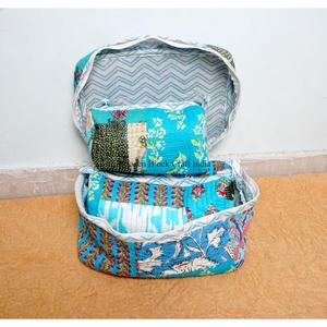 Handmade Reusable 3-Piece Large Multifunction Vanity Case Zipper Set Sustainable Indian floral Diagonal Stripe Block Printed - Product Image 4