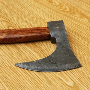 Hacha de tala de acero de Damasco hecha a mano con mango de madera para talar árboles - Product Image 2