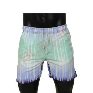 Short de plage pour hommes Design personnalisé OEM Short de bain pour hommes en tissu respirant et extensible à taille élastique - Product Image 2