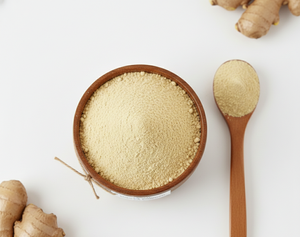 Poudre d'oignon déshydratée 100% pure de qualité supérieure, qualité alimentaire, durée de conservation de 24 mois, approvisionnement en vrac pour l'exportation - Product Image 1