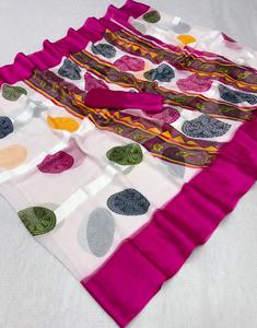 Sari Tradicional Étnico para Mujer, de Georgette Satinado con Estampado Digital, de Secado Rápido, Seis Metros, con Blusa Adjunta, En Stock - Product Image 3