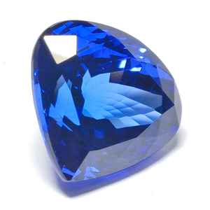 พลอยแทนซาไนต์ธรรมชาติทรงหัวใจเจียระไนแบบ Excellent Faceted Cut น้ำหนัก 24.87 กะรัต คุณภาพ D'Block Color Loupe Clean Clarity สำหรับทำเครื่องประดับ พร้อมส่ง (RTS) - Product Image 1