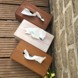 Boîte à mouchoirs en bois faite à la main avec un aspect sophistiqué pour une décoration intérieure haut de gamme, l'hôtellerie et la table - Product Image 4