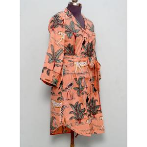 Camisa kimono de algodón hecha a mano con estampado de bloques, cuello en V, de secado rápido, manga larga, con estampado de animales/flora, para damas de honor. - Product Image 5