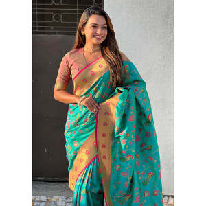 Sari en soie Paithani bleu Firozi, tissé avec des fils de zari, vêtements indiens et pakistanais - Product Image 2