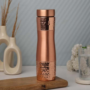 Bouteille d'eau en cuivre pur de haute qualité, dernier modèle, disponible en différents styles avec emballage haut de gamme, meilleure qualité - Product Image 1