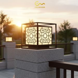 Lampe de poteau de portail LED moderne à motif ondulé CM Decor, extérieur, villa, noir, acier thermolaqué de haute qualité, lumière chaude, 12 pouces - Product Image 3