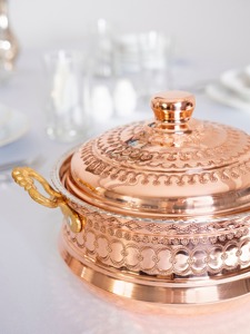 Olla de Cobre Vintage con Tapa, Forma Redonda, Asas de Aleación de Zinc, Utensilios de Cocina Metálicos, Contenedor Aislado para Mantener la Comida Caliente - Product Image 6