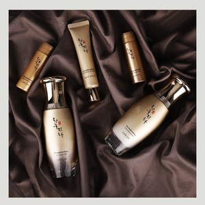 Produits de soin coréens K-Beauty Coreana Hwanghoozihwa Ribbonyeon, coffret 3 pièces, fabriqué en Corée, dupes de soins unisexes. - Product Image 6
