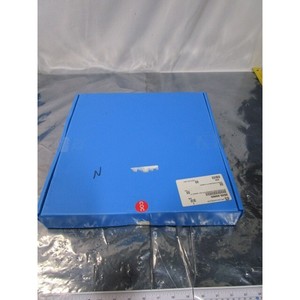 AMAT 0040-49965 Retenedor Ranurado de Cabeza Titan de 300mm - Equipo y Piezas de Semiconductores de Confianza con Legado Global - Product Image 2