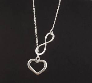 Collar Minimalista de Plata de Ley 925 con Baño de Platino, Colgante de Corazón Simple y Delicado, Cadena Fina para Clavícula, Joyería Unisex - Product Image 4