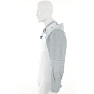 JNM Safety Mangas de soldadura de cuero vacuno de primera calidad con correa ajustable para el cuello, nivel de corte ANSI/ISEA 2, resistentes al calor, con orificio para el pulgar - Product Image 3