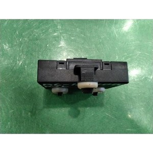โมดูลควบคุมประตูหลังซ้าย A6 4G ปี 2014-2018 มือสอง ของแท้ รุ่น 4G8959795J - Product Image 3