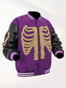 Chaqueta Varsity Morada para Hombre con Bordado de Toalla y Mangas de Cuero PU, Cuello Alto, Estilo Urbano - Product Image 3