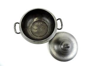 Modern Metal Tureen with Lid Heat Resistant Soup Serving Bowl for Hotel - Product Image 3