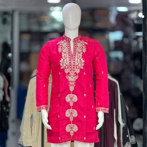 Conjunto de Kurta y Pantalón de Vidrio Romano Royal Heritage con Bordado Dorado e Interior de Algodón para Vestimenta Festiva y de Boda para Hombre, Venta al Por Mayor - Product Image 5